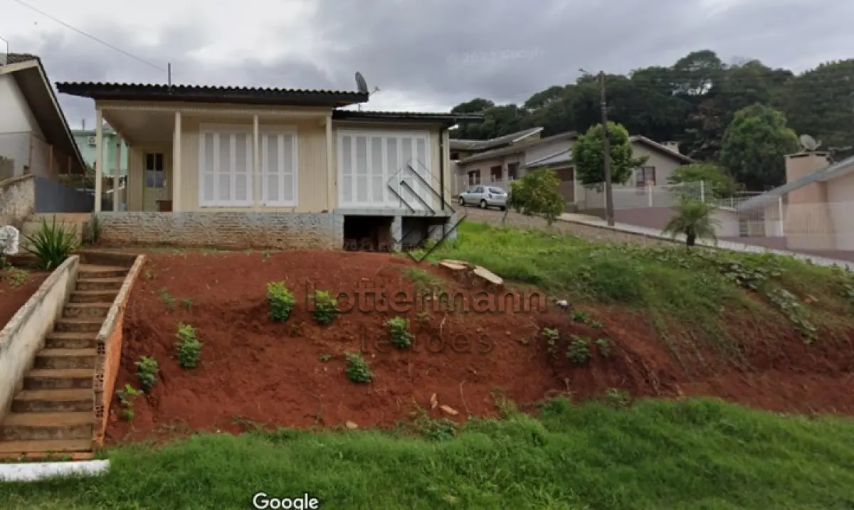 LOTE 001