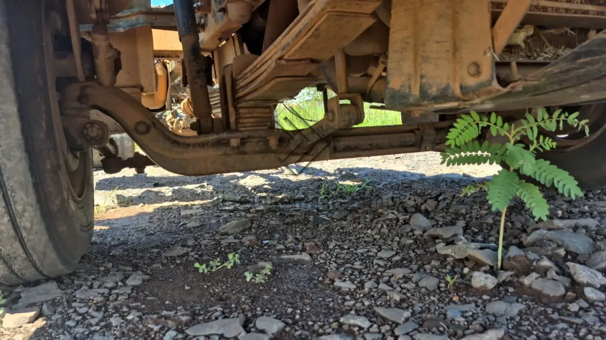 LOTE 001 - CAMINHÃO FORD CARGO 2422E