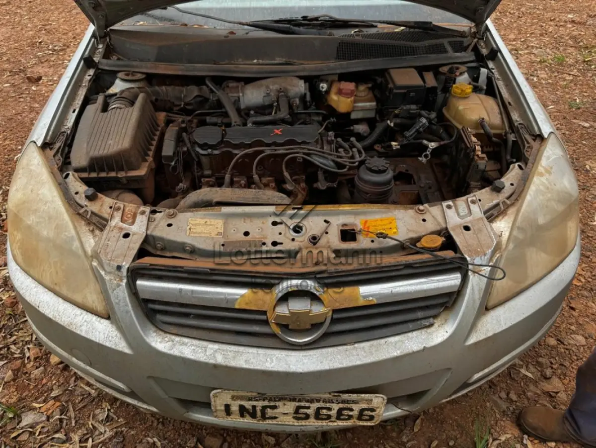 LOTE 001 - GM VECTRA SEDAN ELEGANCE