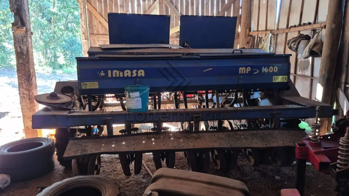 LOTE 005 - MULTIPLANTADEIRA IMASA MPS 1600