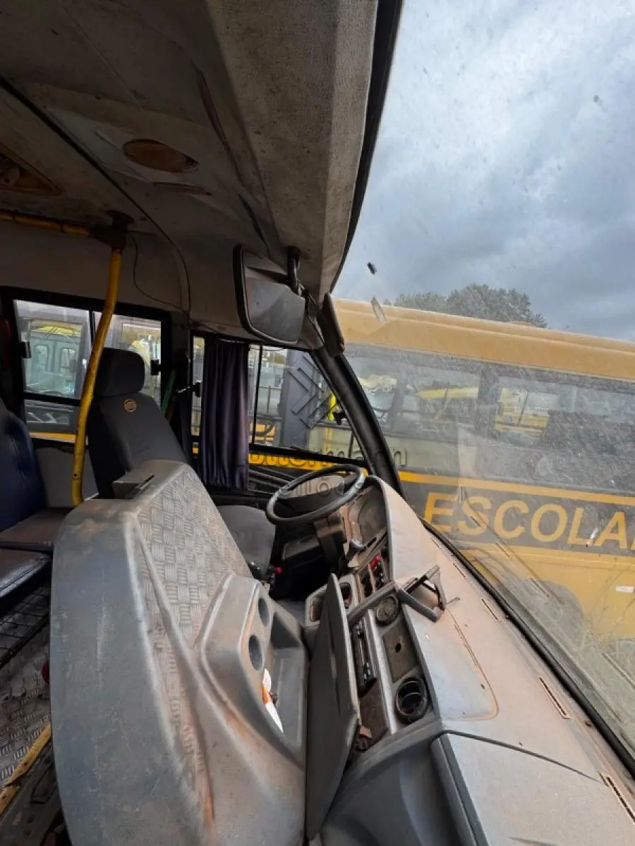 LOTE 005 - ÔNIBUS MARCOPOLO/VOLARE V6 ESC