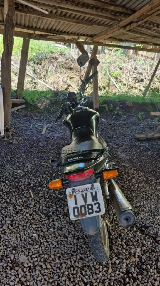 LOTE 007 - MOTOCICLETA HONDA CG 125 FAN KS