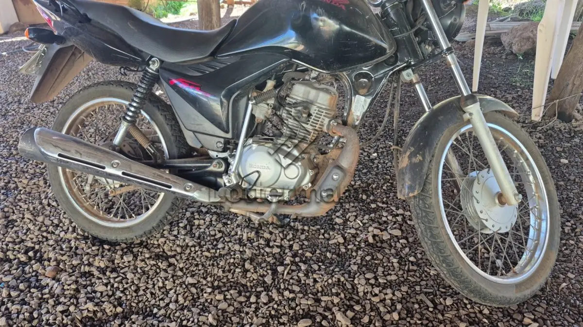 LOTE 007 - MOTOCICLETA HONDA CG 125 FAN KS