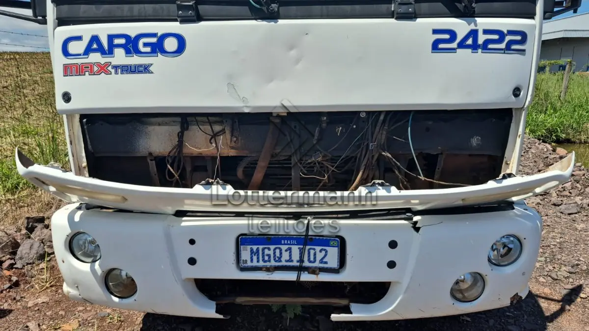 LOTE 001 - CAMINHÃO FORD CARGO 2422E