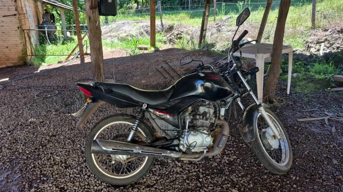 LOTE 007 - MOTOCICLETA HONDA CG 125 FAN KS