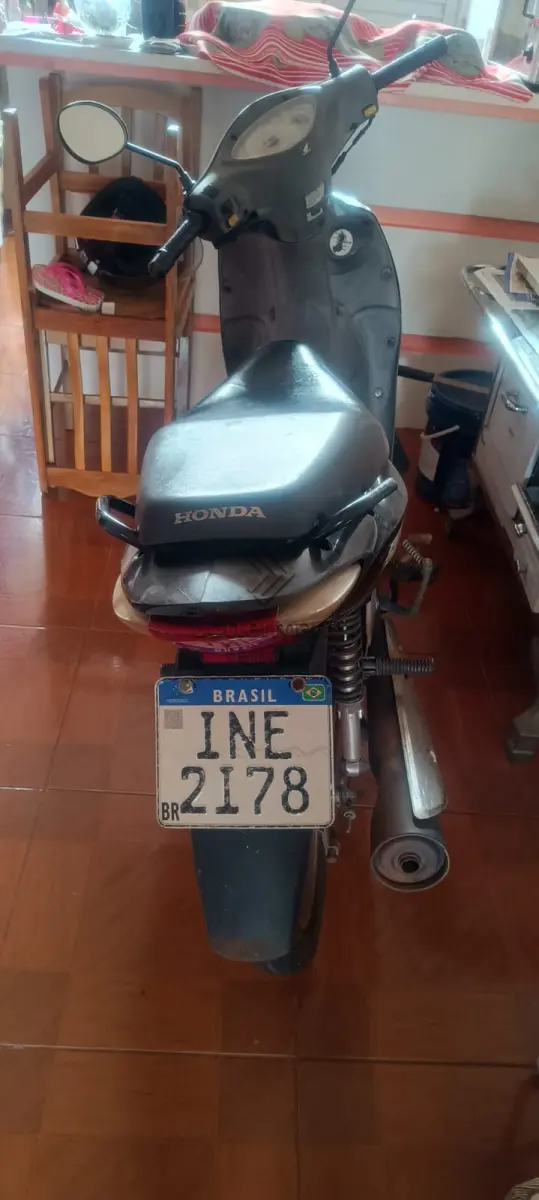 LOTE 001 - HONDA BIZ 125 ES