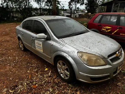 LOTE 001 - GM VECTRA SEDAN ELEGANCE