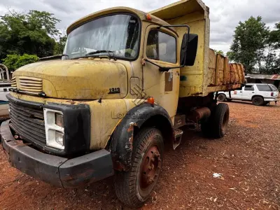 LOTE 015 - MERCEDES BENZ LK 1313