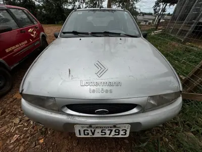 LOTE 014 - FORD/FIESTA