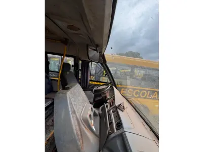 LOTE 005 - ÔNIBUS MARCOPOLO/VOLARE V6 ESC