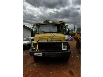 LOTE 015 - MERCEDES BENZ LK 1313